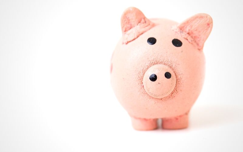 Easy Ways for Moms To Save Money