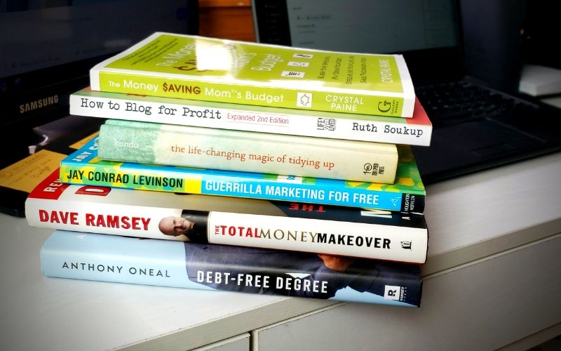 Money Saving Books Every Mom Needs | Frugal Fun Mom